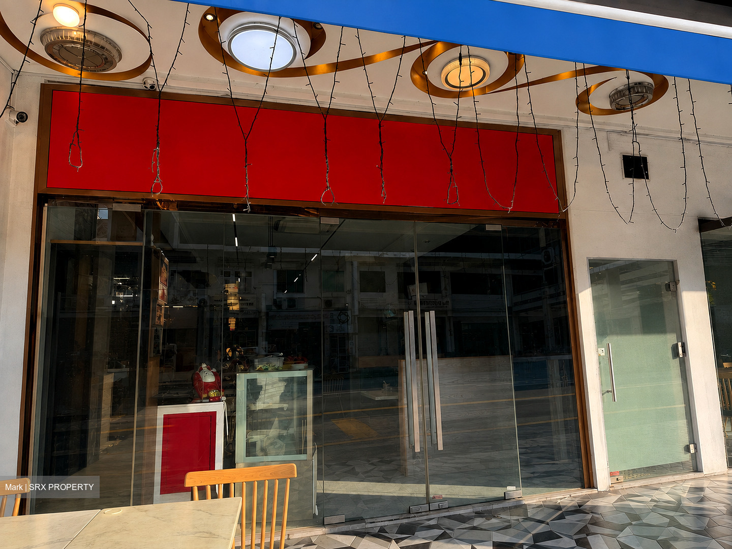 Geylang Road (D14), Retail #597089361
